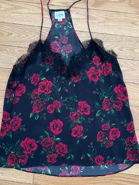 🩷 stunning silk racer back tank top 🩷🩷🩷